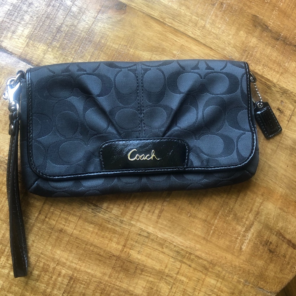 Coach Wristlet - Like new condition (used twice)